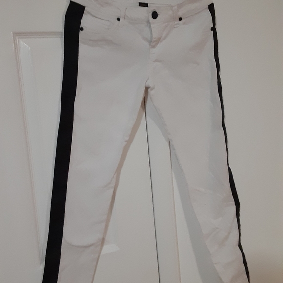 White & black striped  pants - Picture 1 of 7